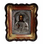 RUSSIAN ICON, 19TH CENTURY "Cristo-Pantocrátor", óleo sobre tabla, riza en plata moldurada, calada y