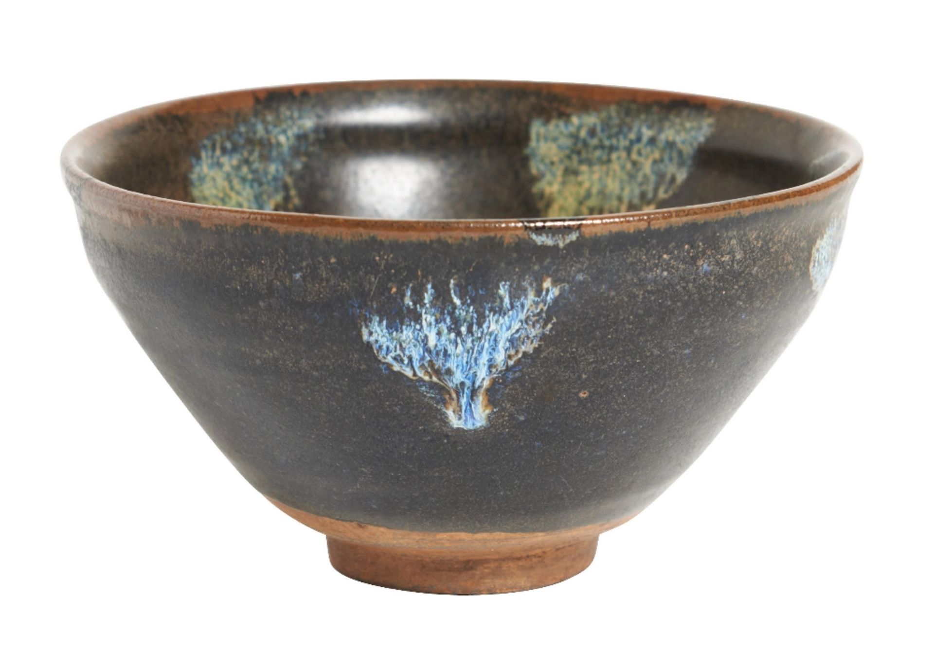 CHINESE BOWL, 20TH CENTURY Época de la República. En cerámica vidriada, 12 cm. diám. Starting Price: