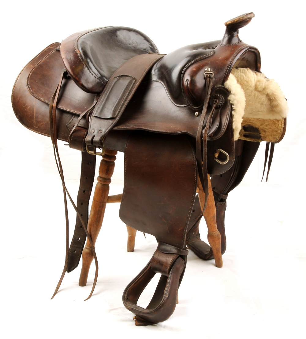 A Simco western saddle, number 4520 (see illustration).