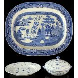 Property of a lady - a late C19th Royal Copenhagen blue & white tureen with cover and matching