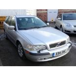 2000 Volvo V40 Estate Automatic in Silver (X94 DAC), 2.0 Petrol XS, Mileage 90,000, V5 Not