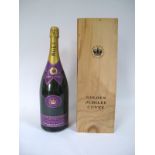 CHAMPAGNE - Moet & Chandon Golden Jubilee Cuvee 2002, Magnum, original wooden box, 1.5ltr.