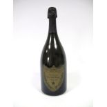 CHAMPAGNE - Moet et Chandon a Epernay Champagne Cuvee Dom Perignon Vintage 1985.