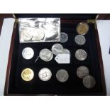 Coins - George VI and Elizabeth II Five Shillings, South Africa 5s 1958, etc, contained in a