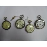 Waltham; A Hunter Pocketwatch, the signed dial with black Roman and red Arabic numerals and