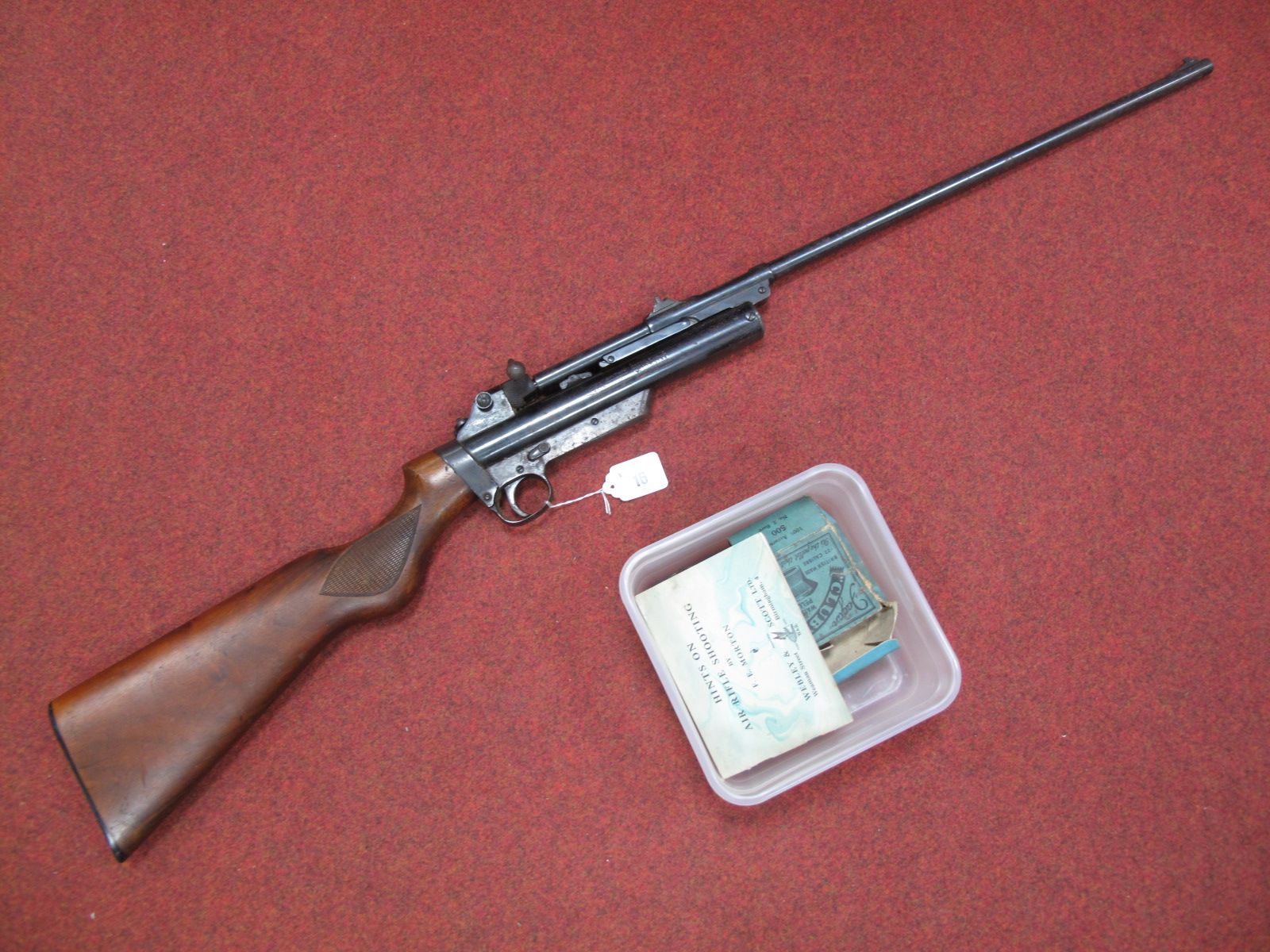 A Webley Service Air Rifle MkII 0.22 Calibre, leave spring barrel release. Walnut stock. Some