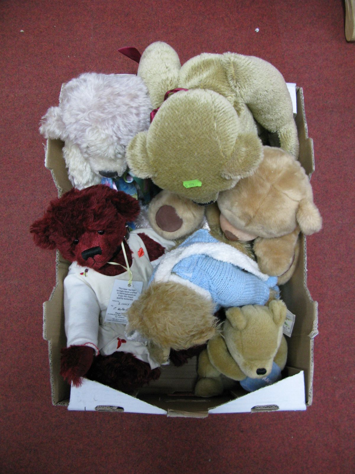 Six Collectors Teddy Bears, "Valentine" by Christine Holbrook (edition of one), "Chasing