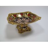 A Royal Crown Derby Imari Presentation Pedestal Bowl, enamelled and gilded in the traditional