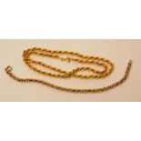 A 9ct gold twist link necklace,47cm long