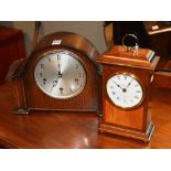 A 1940's oak mantle clock by Smiths Enfield, 23cm high,