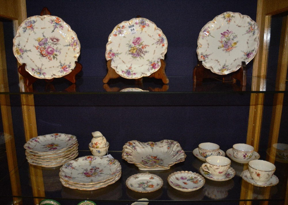 Twelve early 20th century similar Dresden porcelain fruit plates, also with similar comport and four