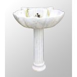 Nineteenth-century scallop shaped marble sink 80 cm. highon a marble plinth

Worldwide shipping