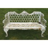 Nineteenth-century cast iron garden bench stamped Carron 

Worldwide shipping available: shipping@