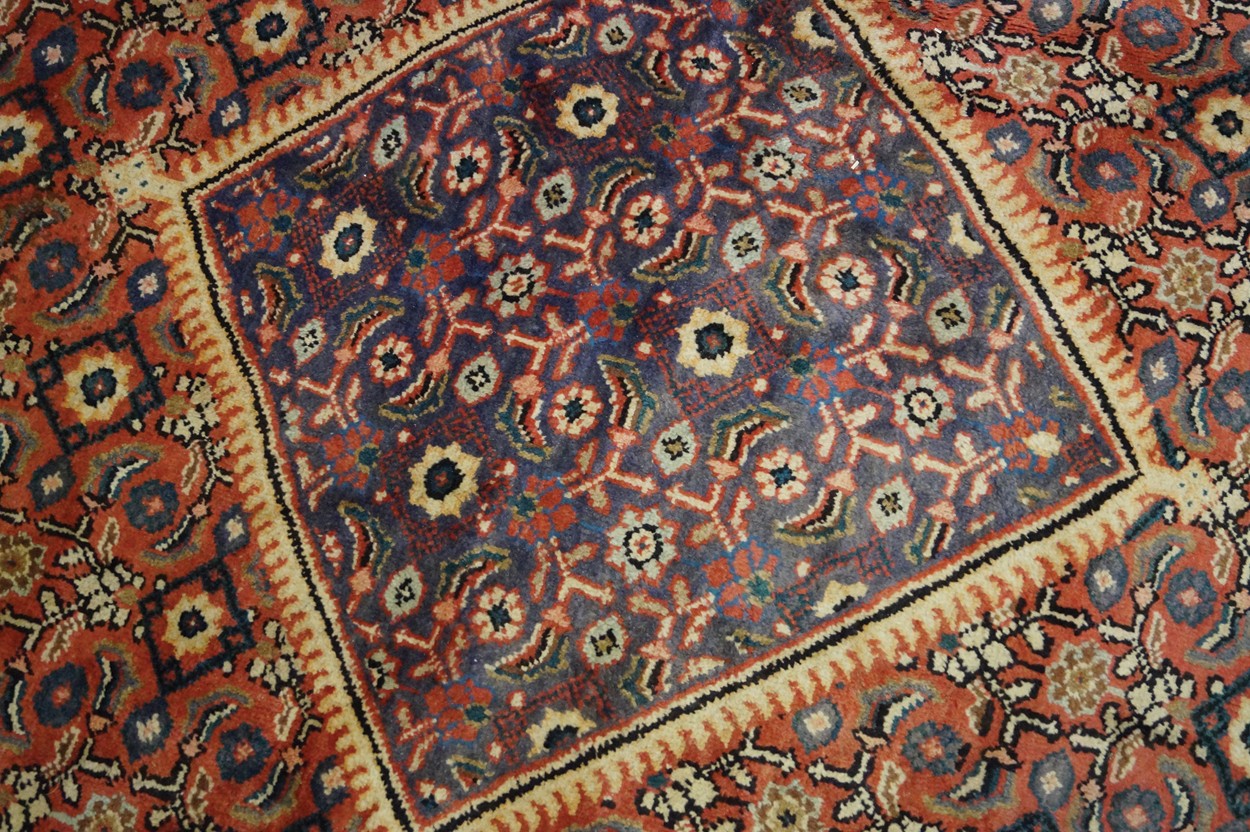 Persian carpet Worldwide shipping available: shipping@sheppards.ie 388 x 289 cm. - Image 3 of 6