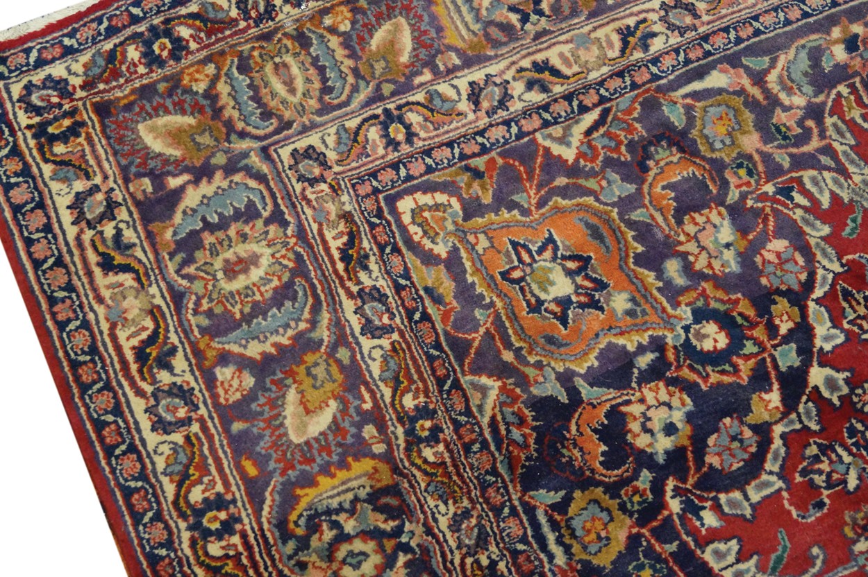 Persian carpet Worldwide shipping available: shipping@sheppards.ie 340 x 232 cm. - Image 4 of 7