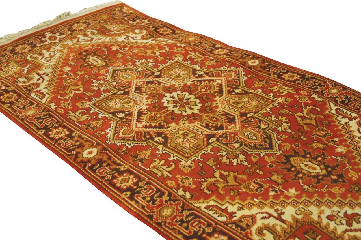 Persian runner Worldwide shipping available: shipping@sheppards.ie 145 x 69 cm. - Image 2 of 5