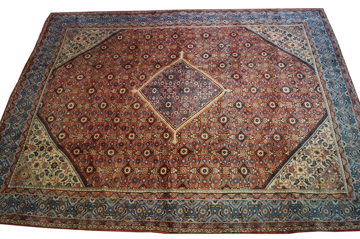 Persian carpet Worldwide shipping available: shipping@sheppards.ie 388 x 289 cm.