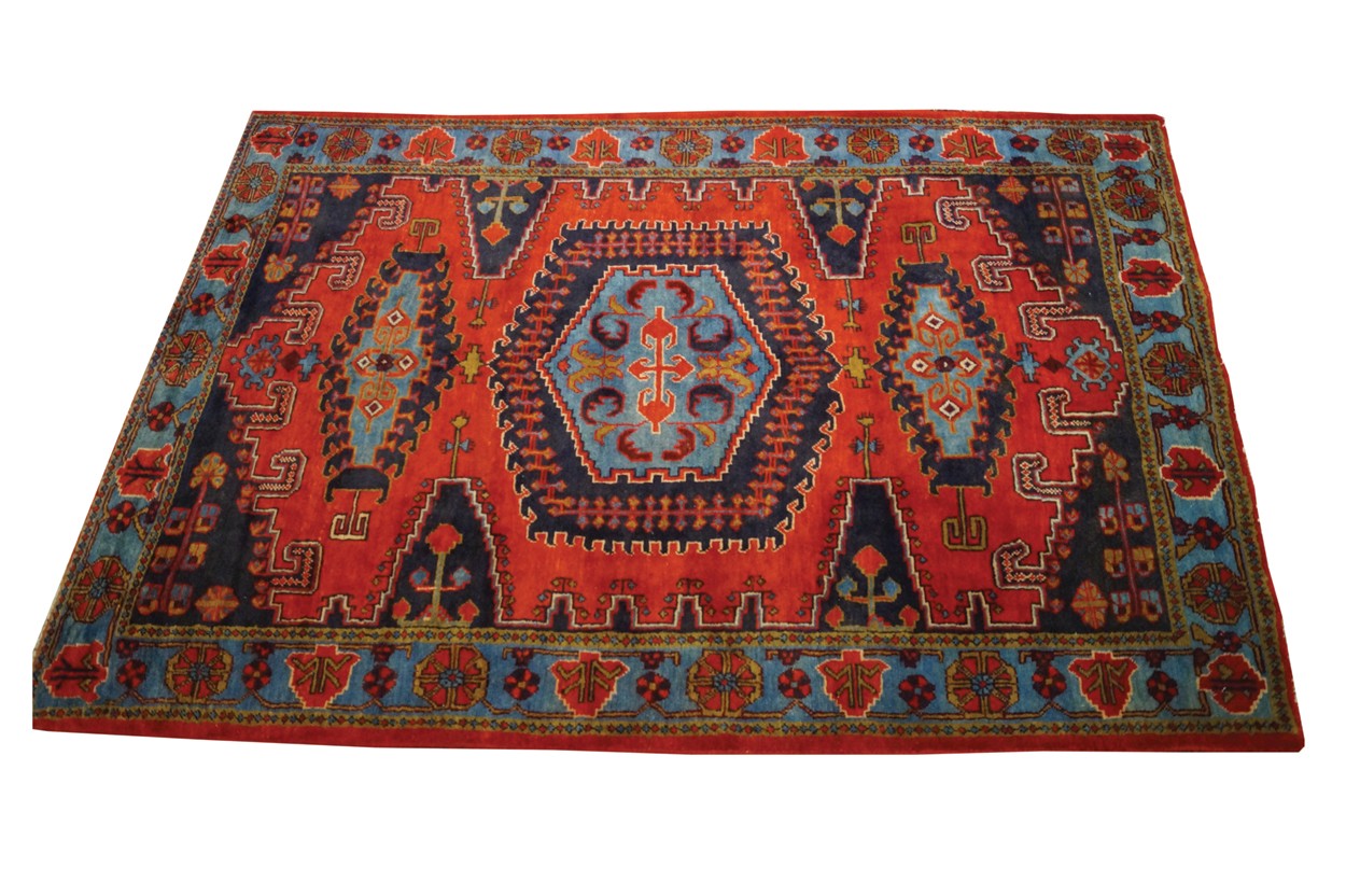 Persian carpet Worldwide shipping available: shipping@sheppards.ie 320 x 208 cm.