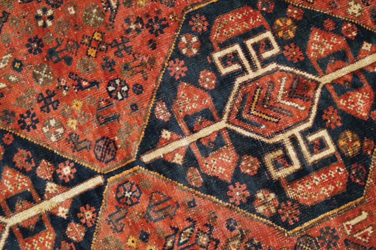 Persian carpet Worldwide shipping available: shipping@sheppards.ie 294 x 202 cm. - Image 3 of 6