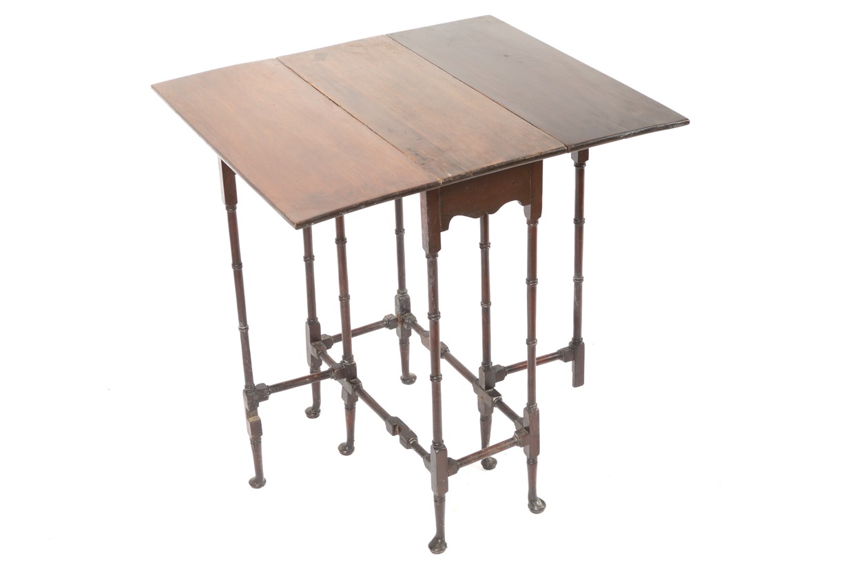 George III mahogany Sutherland table raised on spider legs, joined by stretcher rails Worldwide - Image 2 of 6