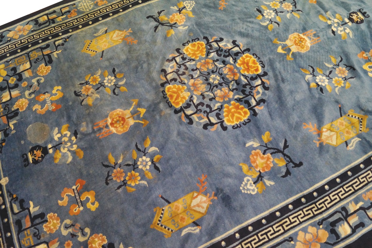 Chinese carpet Worldwide shipping available: shipping@sheppards.ie 274 x 193 cm. - Image 2 of 7