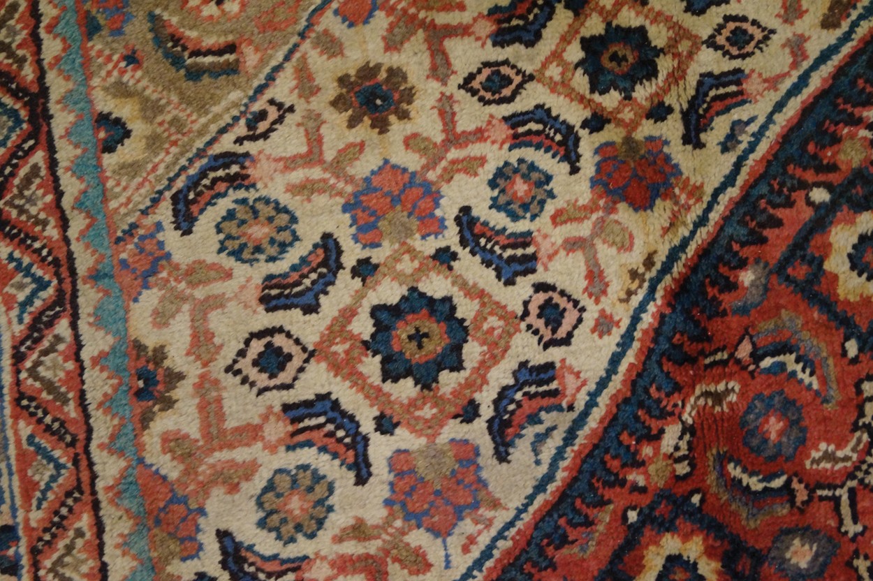 Persian carpet Worldwide shipping available: shipping@sheppards.ie 388 x 289 cm. - Image 4 of 6