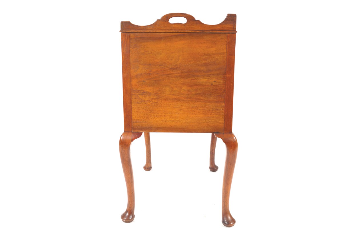 Edwardian period George III style mahogany and cross banded tray top cabinet raised on cabriole legs - Image 3 of 7