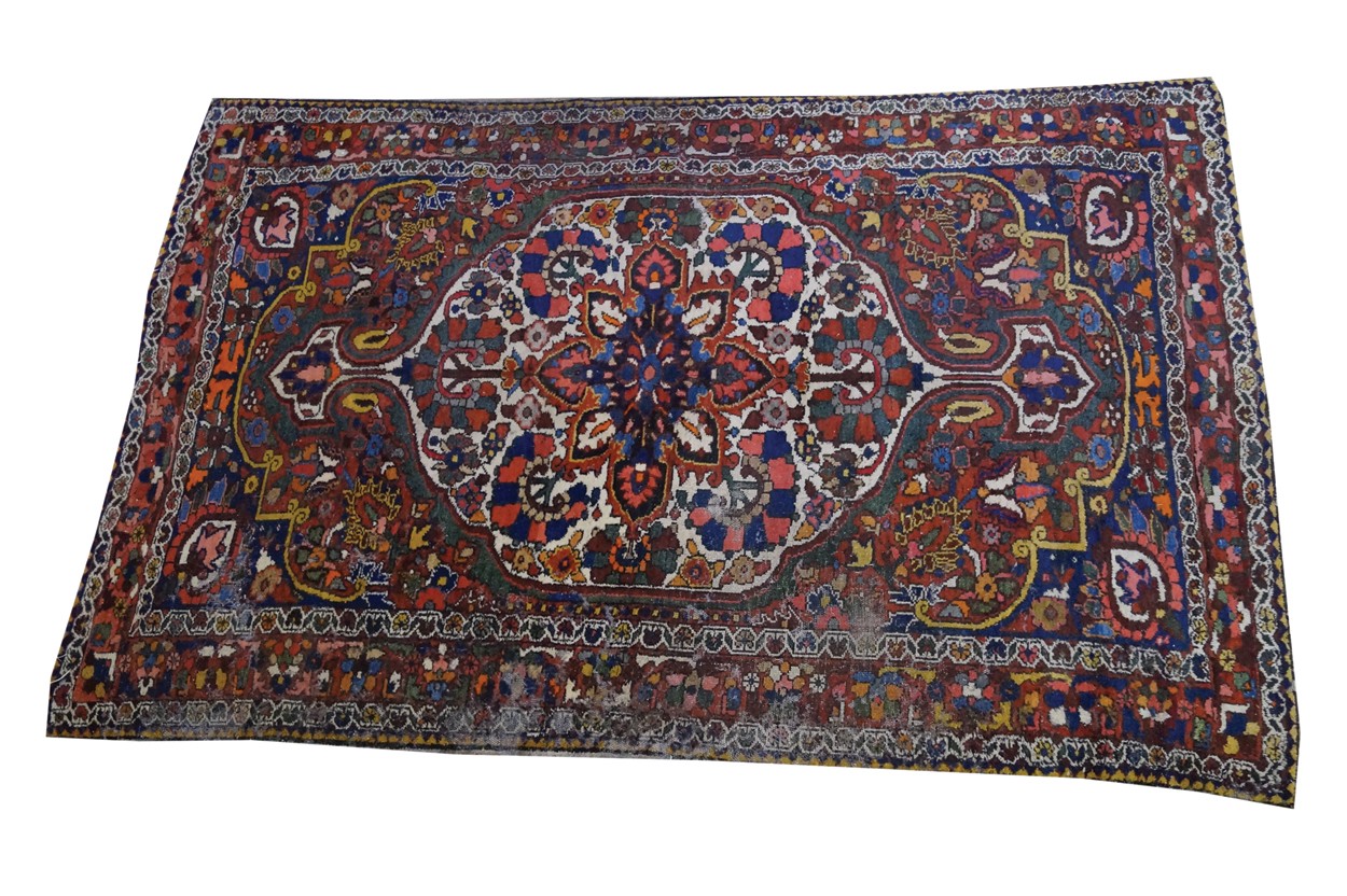 Persian carpet Worldwide shipping available: shipping@sheppards.ie 240 x 160 cm.