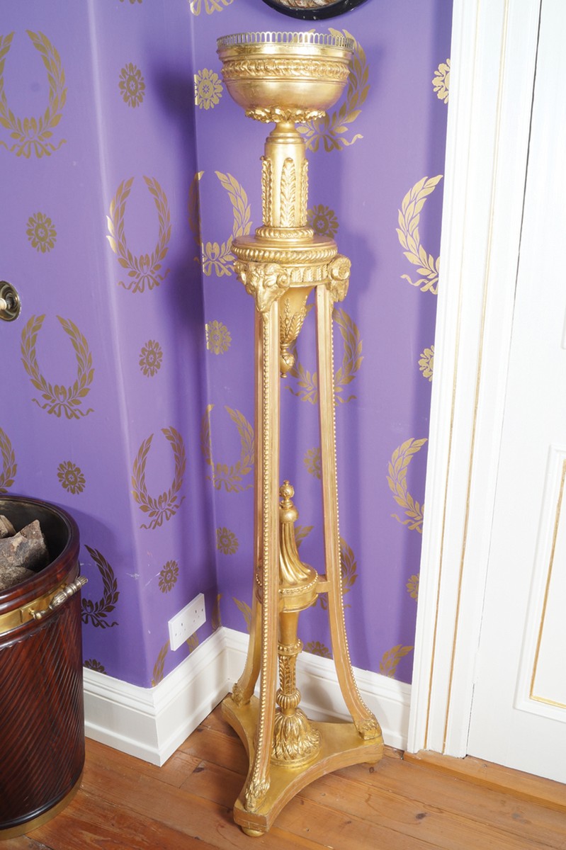 ﻿PAIR OF NINETEENTH-CENTURY GILTWOOD AND GESSO TORCHERES ﻿each with a pedestal bowl shaped top below