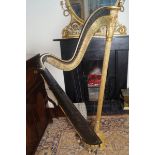 LATE EIGHTEENTH-CENTURY / EARLY NINETEENTH-CENTURY PERIOD FRENCH GILT AND LACQUERED CONCERT HARP