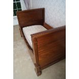 FRENCH EMPIRE PERIOD MAHOGANY BED Direct all shipping enquiries to shipping@sheppards.ie 115 cm.