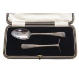 Silver spoon and pusher Sheffield, circa 1920 Worldwide shipping available: shipping@sheppards.ie