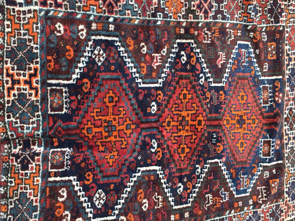 Persian rug Worldwide shipping available: shipping@sheppards.ie 150 x 117 cm.