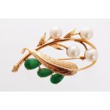 14 ct. gold natural pearl and jadeite brooch Worldwide shipping available: shipping@sheppards.ie