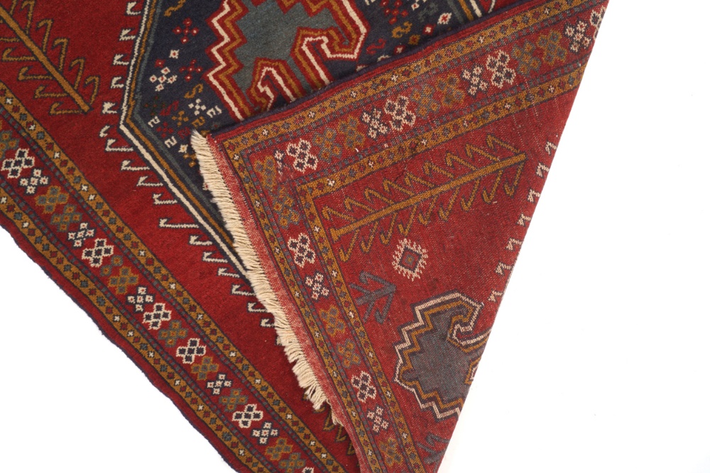 Persian carpet Worldwide shipping available: shipping@sheppards.ie 180 x 125 cm. - Image 2 of 2