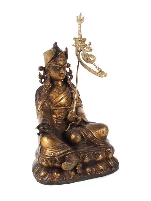 Reserve: 250 EUR        Padmasambhava Tibet, 19./20. Jh., Kupfer, Figur des Guru Rinpoche als - Image 2 of 5