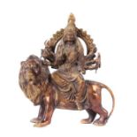 Skulptur "Durga auf Löwe" Indien, 2. Hälfte 20. Jh., Messing, Kupfer, achtarmige Gottheit auf