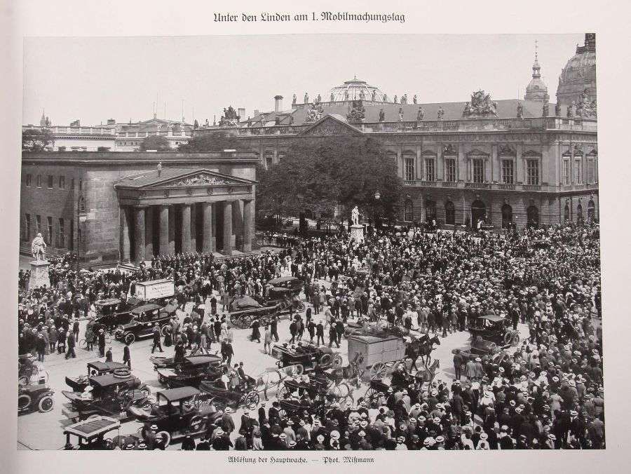 Reserve: 40 EUR        Großer Bilderatlas des Weltkrieges 2 Bde., München, Bruckmann, 1915/16, 814 - Image 3 of 4