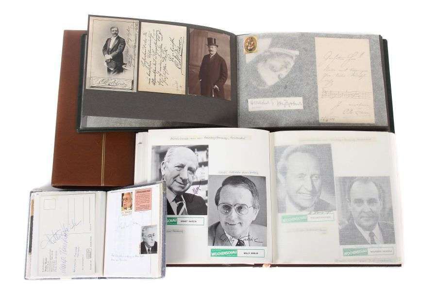 Reserve: 50 EUR        4 Autogramm-Alben meist 1980er Jahre, mit zahlreichen Autogrammen, Briefen - Image 2 of 4