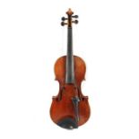 Reserve: 100 EUR        Violine/Geige wohl 19. Jh. oder älter, ohne Bezeichnung, rotbraun gebeizt,