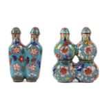 Reserve: 25 EUR        2 Doppel-Snuffbottles China, Cloisonné, mit polychrom gestaltetem floralem