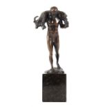 Reserve: 600 EUR        Lange, Richard Bildhauer des 19./20. Jh., "Wilderer", Bronze, patiniert,