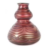 Reserve: 200 EUR        Vase mit Fadendekor Böhmen, um 1900, farbloses Glas, mundgeblasen, gedrückte