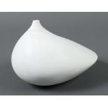 Reserve: 120 EUR        Wirkkala, Tapio 1915 - 1985. Vase "Pollo", E: 1970, A: Rosenthal, Selb,