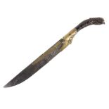 Reserve: 250 EUR        Antikes Messer 17./18. Jh., beschnitzter Hartholzgriff mit kleinen
