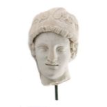 Reserve: 1500 EUR        Haupt eines antiken Kriegers Italien 19. Jh., Marmor, vollplastische
