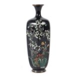 Cloisonné-Vase Japan, 1. Drittel 20. Jh., abgerundeter seckseckiger Korpus mit schlankem