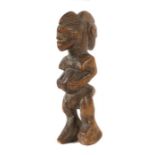 Januskopf-Figur Elfenbeinküste, Stammeskunst der Senufo, Holz geschnitzt, braun patiniert,