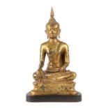 Buddha Shakyamuni wohl Thailand, 20. Jh., Metallguss, die Hände in bhumisparsa mudra, auf schlichtem