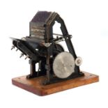 Druckerpresse Märklin, Modell 4291, um 1928/29, Eisengestell, schwarz lackiert, für Hand- und